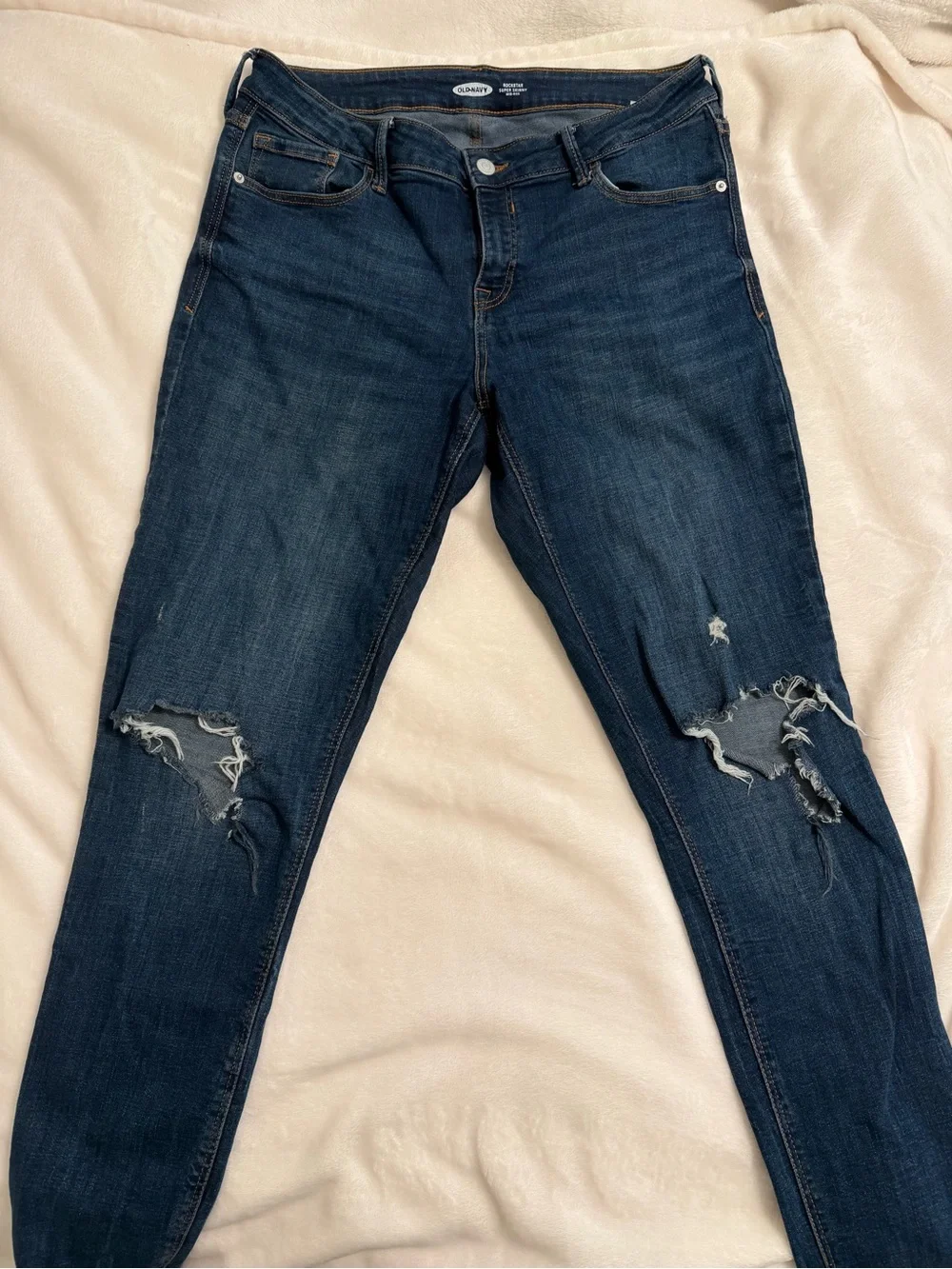 Old Navy Women's Dark Wash Distressed Skinny Jeans